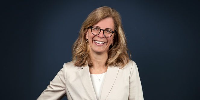 Angela Hofmeister aus dem Vertriebsteam von A.B.S. Global Factoring